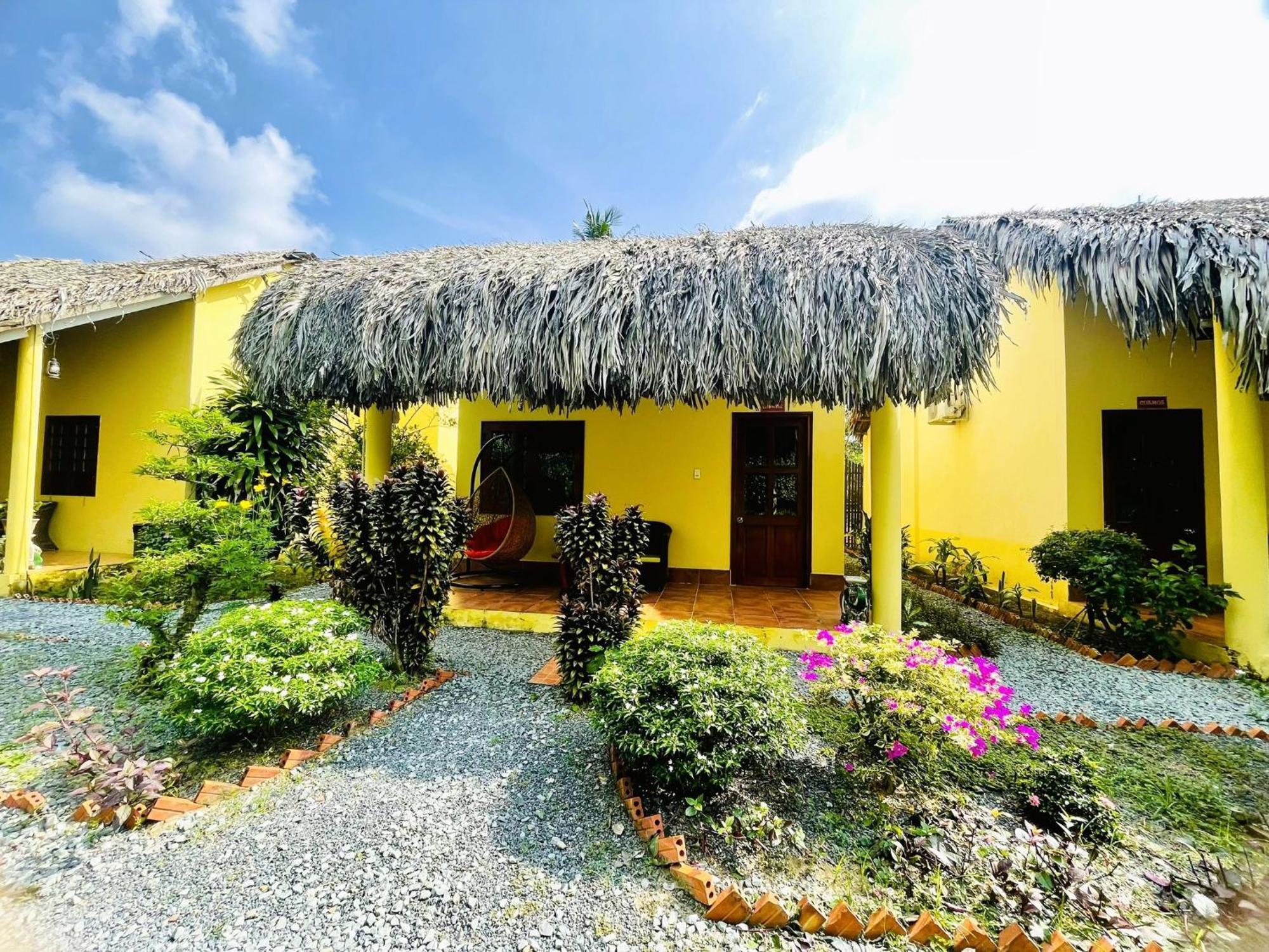 แมงโก โฮม ริเวอร์ไซด์ Bed & Breakfast Ben Tre ภายนอก รูปภาพ