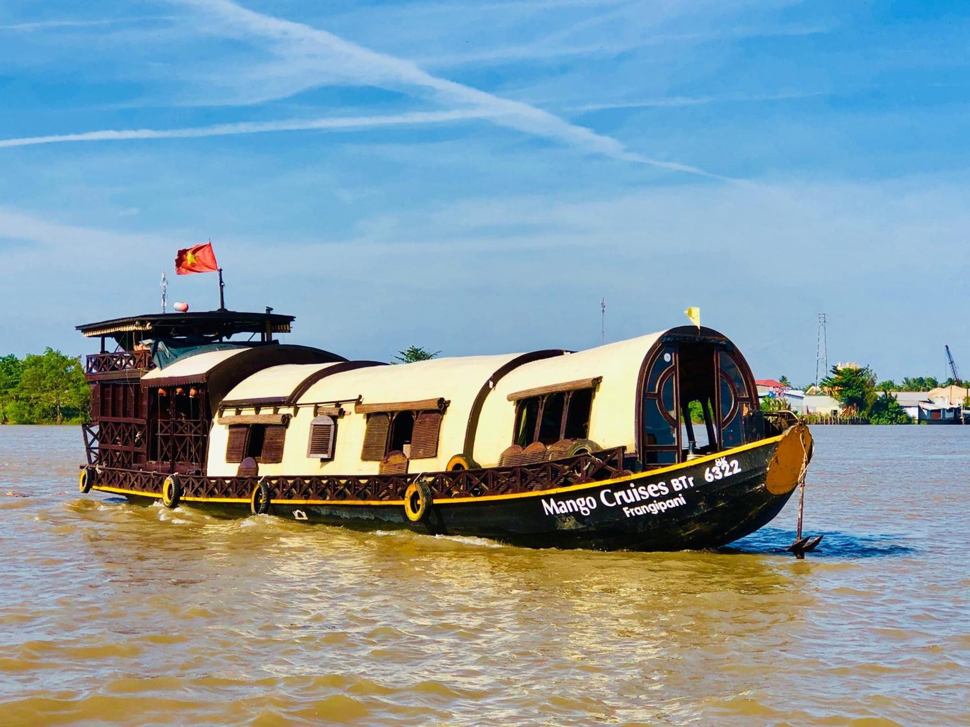 แมงโก โฮม ริเวอร์ไซด์ Bed & Breakfast Ben Tre ภายนอก รูปภาพ