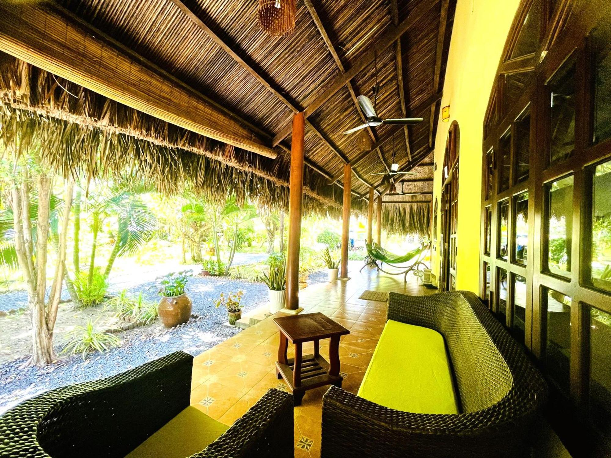 แมงโก โฮม ริเวอร์ไซด์ Bed & Breakfast Ben Tre ภายนอก รูปภาพ